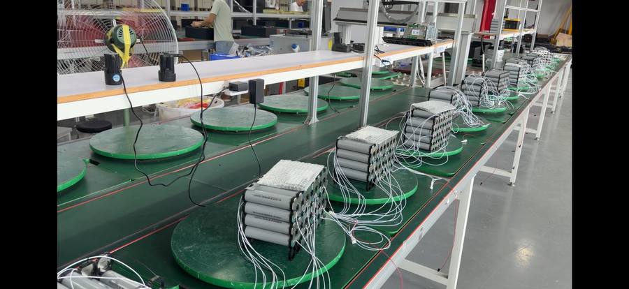 BMS assembly and wiring